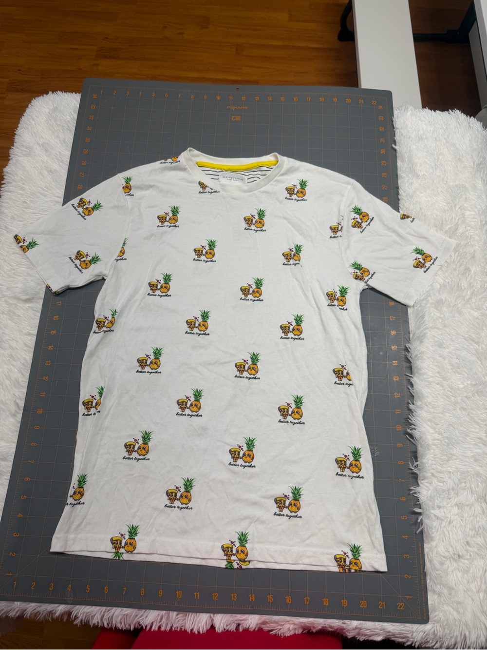 Men’s pizza & pinnacle denim & flower S